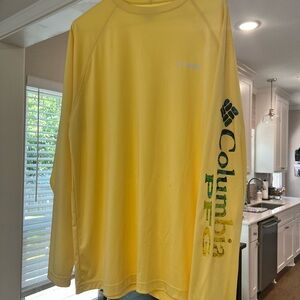 Columbia PFG Omni Shield Size L